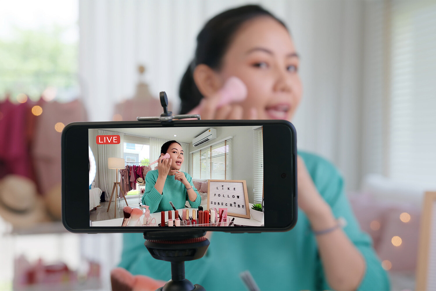 เริ่มสร้างคอนเทนต์ - Aiman อุปกรณ์สตูดิโอครบวงจร สำหรับมือใหม่ถึงมืออาชีพ เริ่มสร้างคอนเทนต์ - Aiman อุปกรณ์สตูดิโอครบวงจร สำหรับมือใหม่ถึงมืออาชีพ