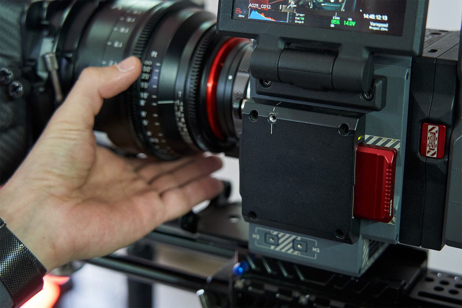 3. การตั้งค่าที่ถูกต้องและเหมาะสม - Aiman อุปกรณ์สตูดิโอครบวงจร สำหรับมือใหม่ถึงมืออาชีพ 