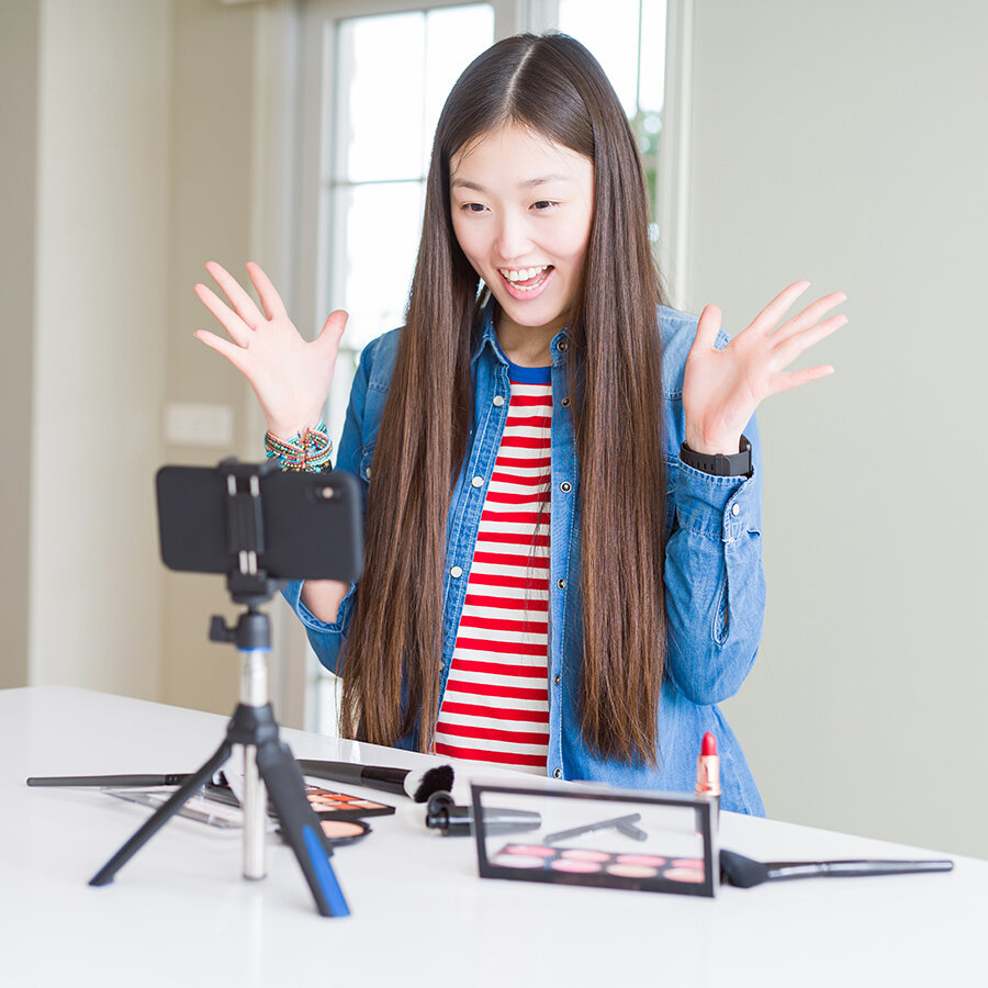 มีแค่ iPhone เครื่องเดียว จะทำคลิปสอนความรู้ได้ไหม? ได้! แต่มีตัวช่วยนิดเดียวงานจะดูโปรขึ้นเยอะมาก